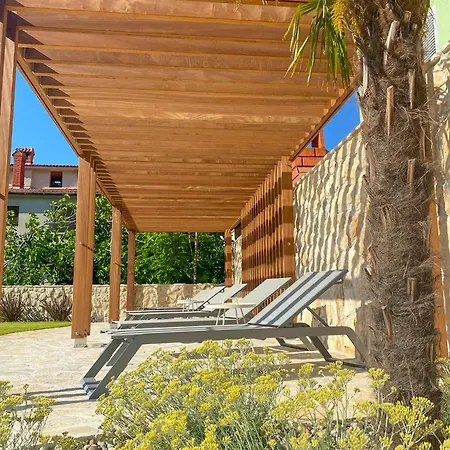 Lejlighed Anesa - Mit Privatterrasse, Laube Und Grill Sowie Grosse Poolarea Baška